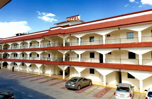 Hotel Go Inn Main image